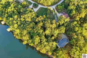 LOT 33 CRYSTAL CREEK