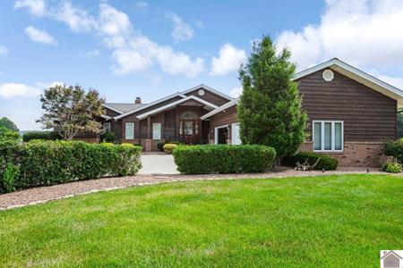 4556 Blue Springs Rd