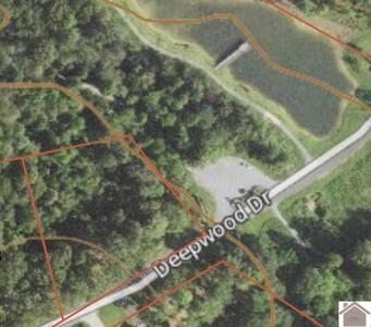 Deepwood Dr