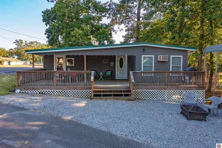 1035 Forest Rd