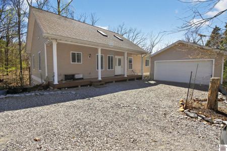 134 Tall Oaks Circle