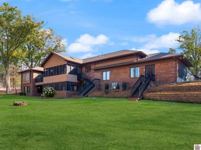 7 Pleasant View Lane