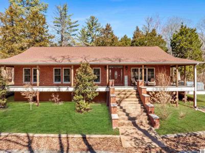 72 Hills Hollow Road