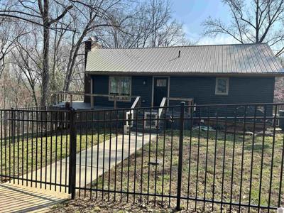 12 Beech Point Drive