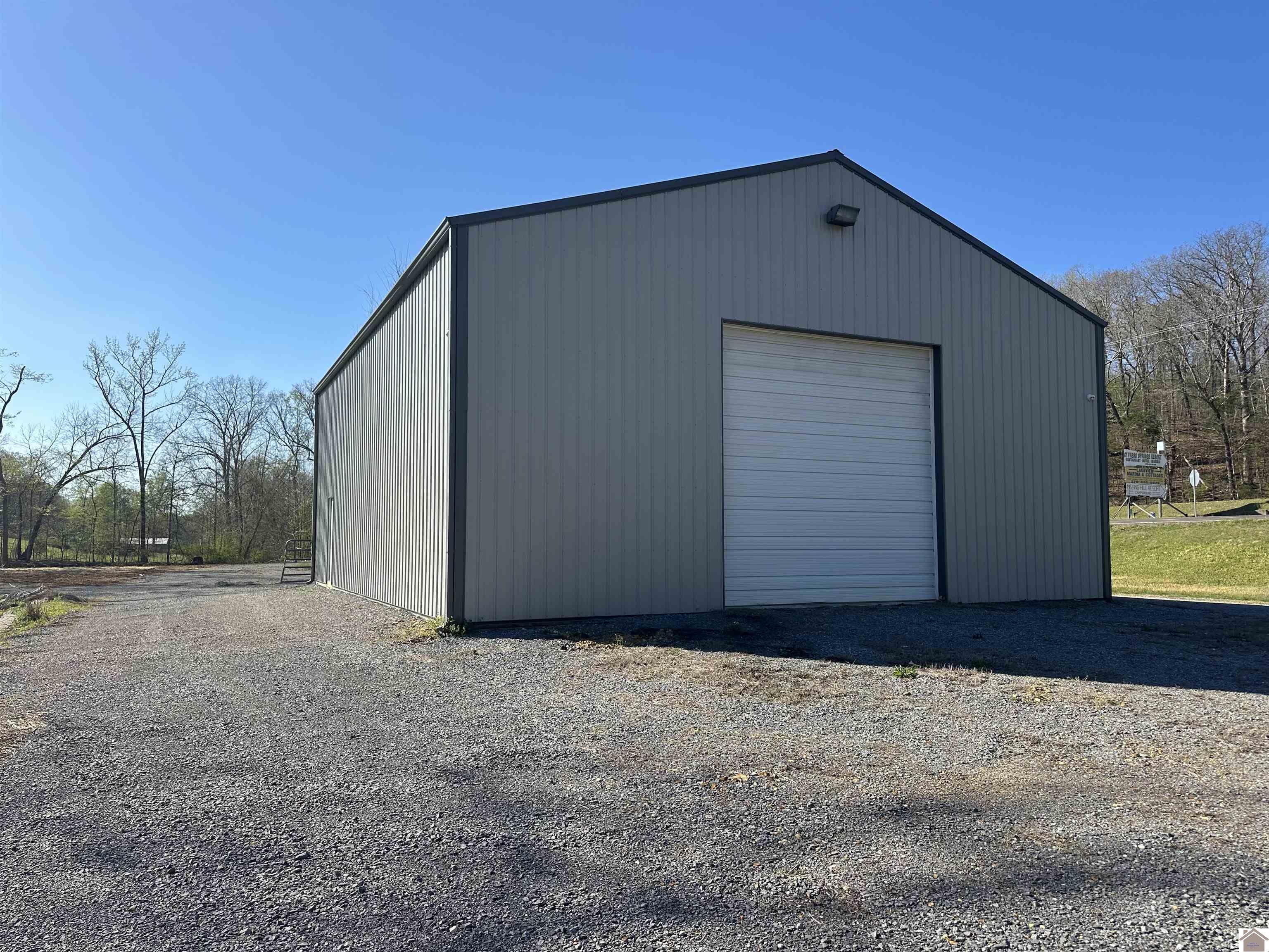 Image 2: Back of Shop