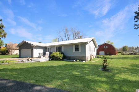 8078 Aurora HWY