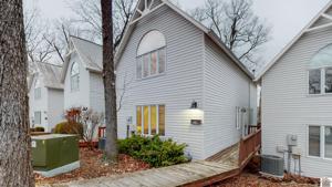 319 Bayside Drive