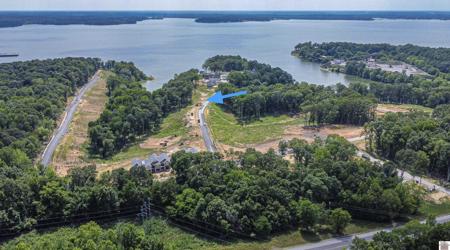 827 Eagle Point Drive