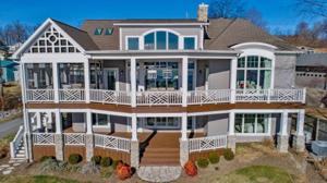 1707 GREGORY RD