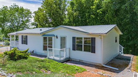 934 Cantrell Rd.