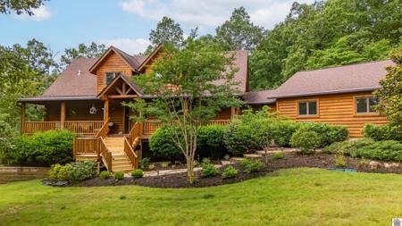 416 Cliffwood Lane