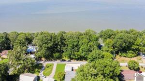 000 N Lakeshore Drive
