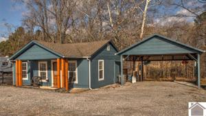 224 Tacklebox Lane