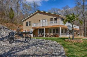985 Orman Dr