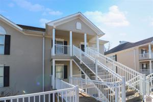 618 Moon Bay Drive, Unit 6