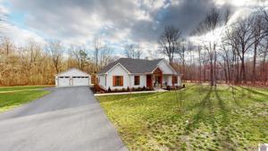 11 Deer Ridge Trace