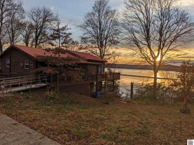 22 Edgewater Dr.