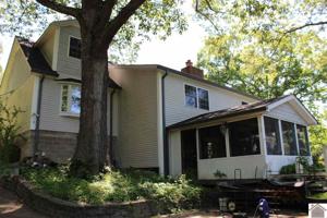 121 Springhill Dr