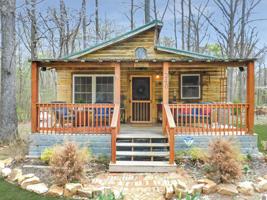 240 Sand Dr