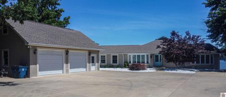 3175 Little Bear Highway