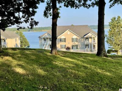 618 Moon Bay Dr.