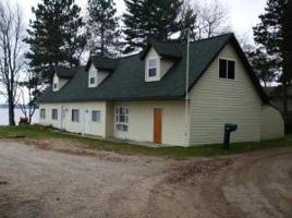 2438 Lakeview Drive