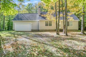 8865 Springdale