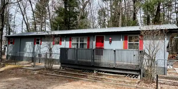3440 Hillwood Drive