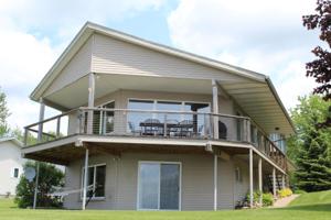 21303 Bluffs Highway