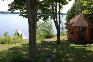 9156 Lakeshore Drive