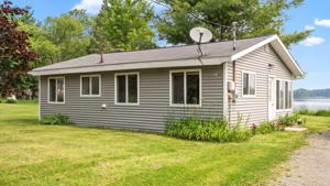 1388 Beach Komer Point