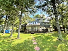 212 Atwood