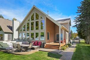 3421 Long Point Drive