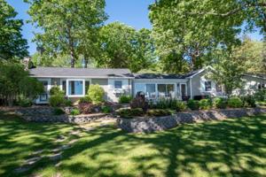 89 S Grandview Beach Road