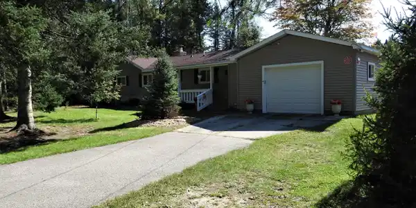 121 AuSable River Trail