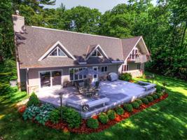 6367 St John Trail