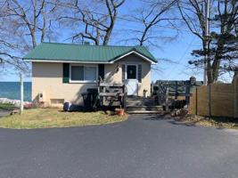 1396 S US 23