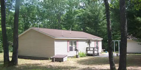 3141 Parkwood Road