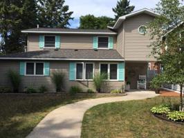 714 Lakeside Drive