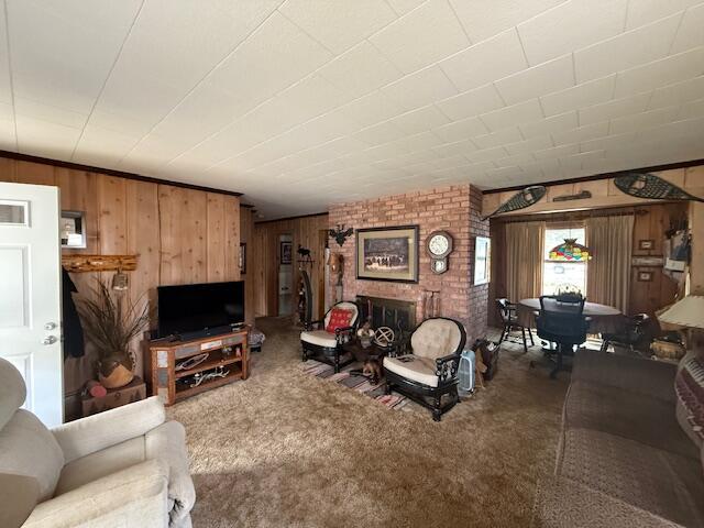 Image 3: Living Room