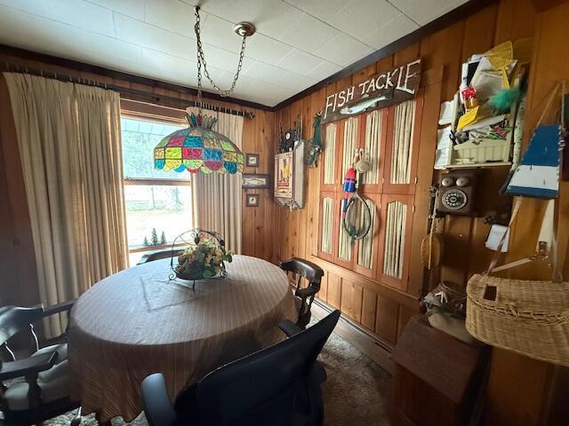 Image 4: Dining Area
