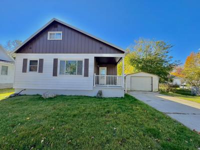 114 E Crapo Street