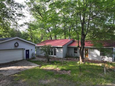 8750 White Pine Pass SE