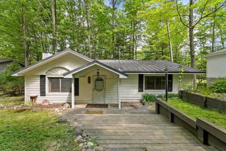 432 Chickasaw Street