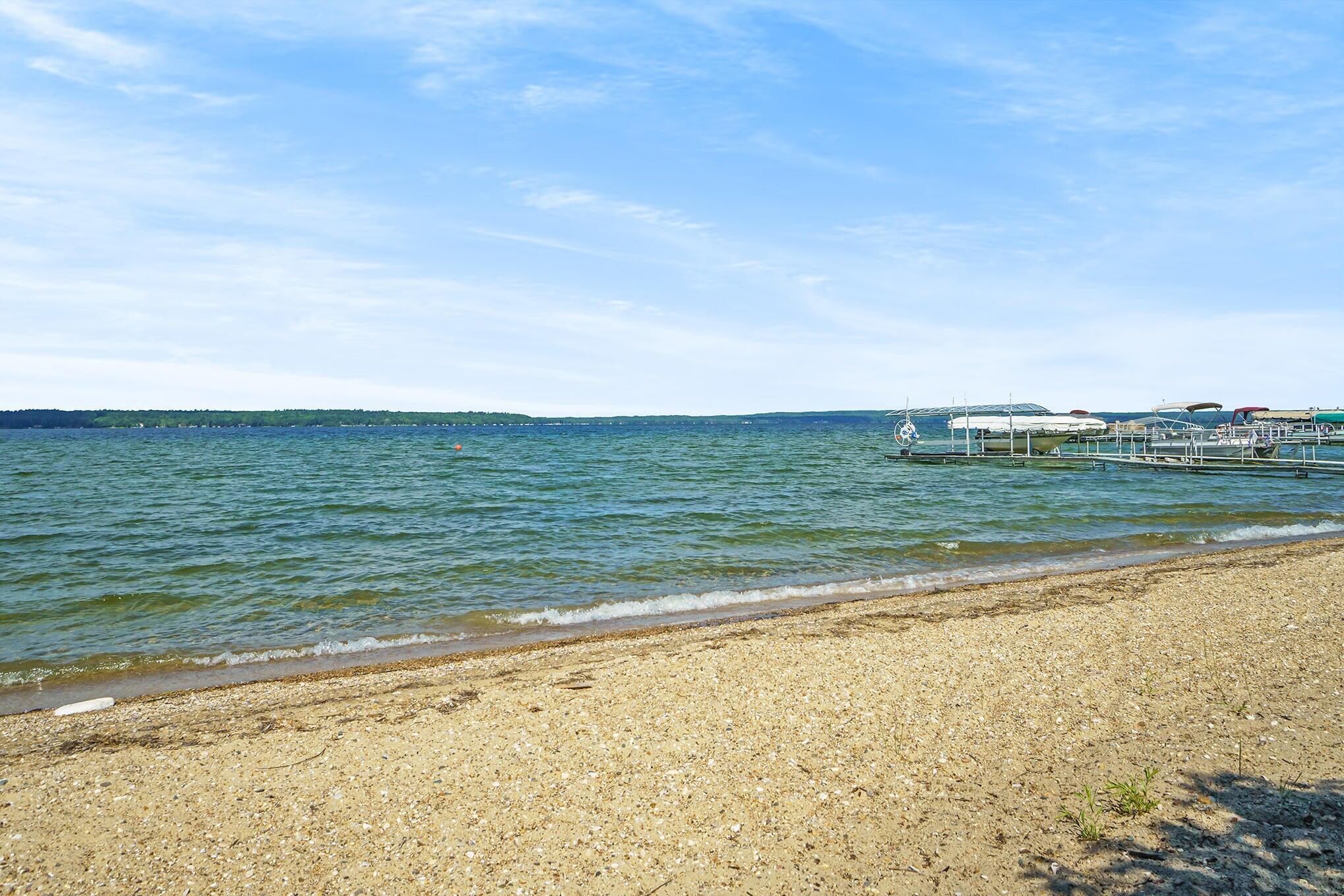 Image 4: Beach Photo