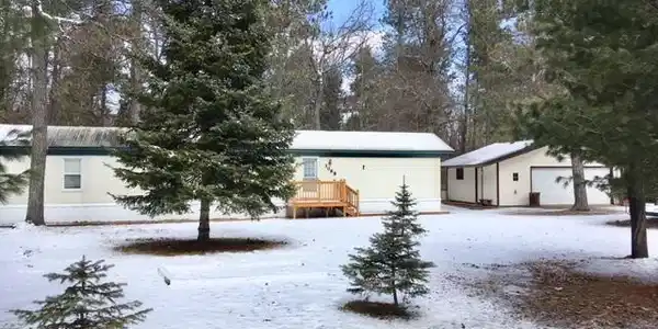 3088 Deepwood Lane