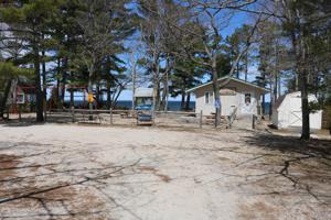 8520&8530 Cordwood Trail