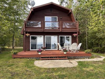 10935 Huron Trail