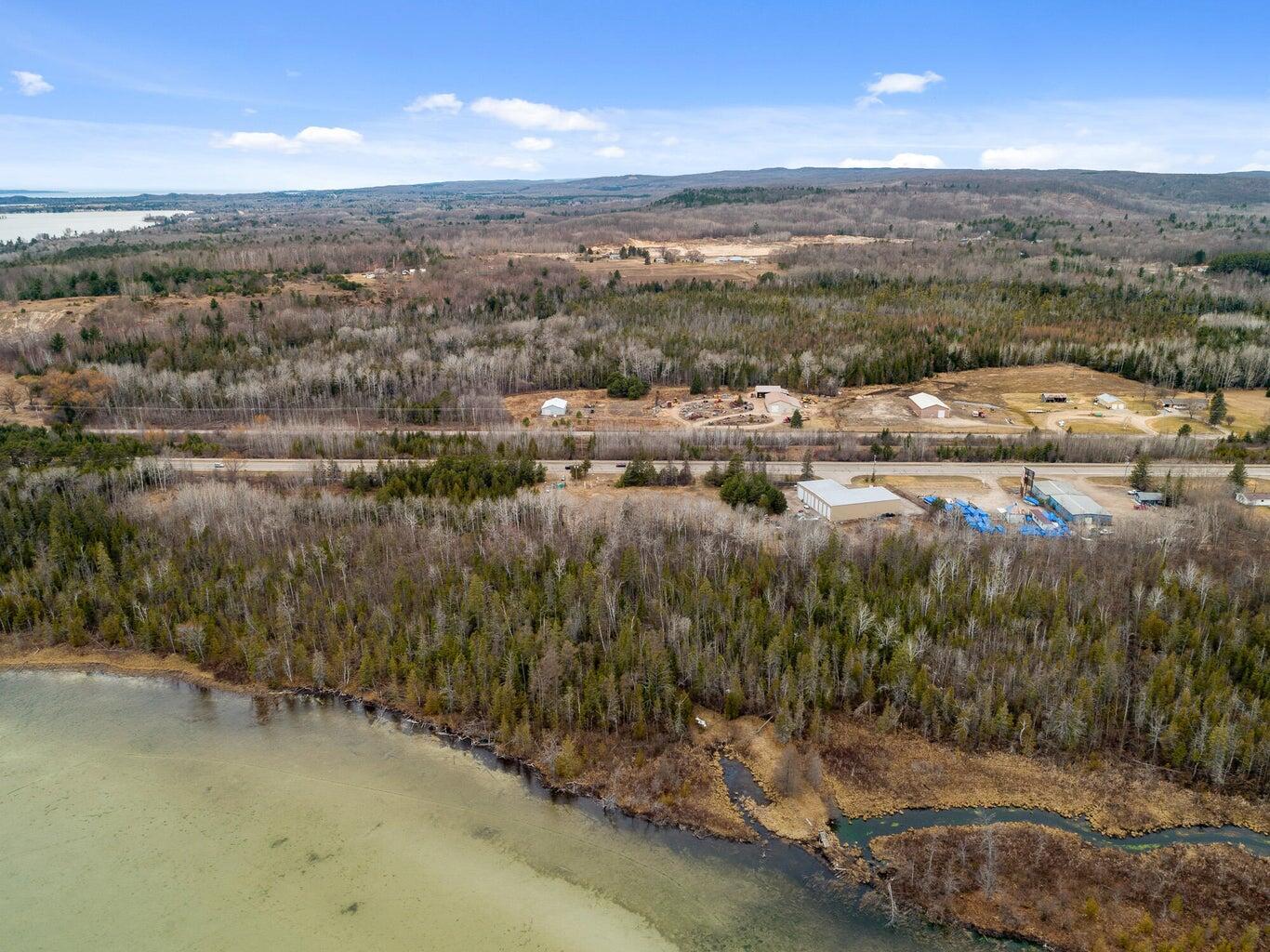 Image 3: len aerial from lake