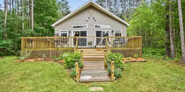 203 Acorn Road